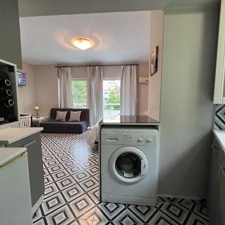 Apartment Studio 32 1ου ορόφου στο χαλανδρι *